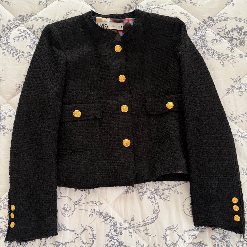 Zara Black Textured Blazer with Gold Accents - Picture 3 of 10